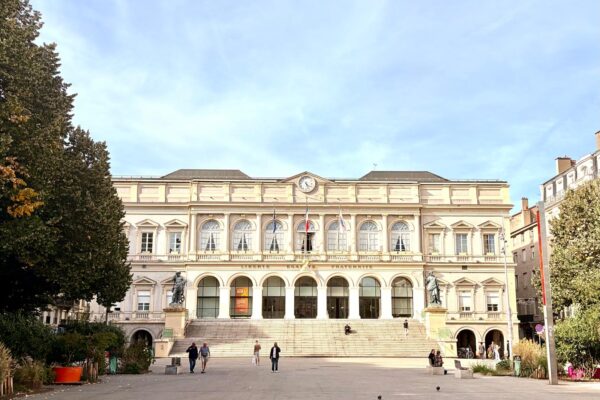 mairie saint etienne 2026 TES